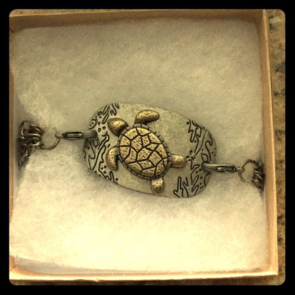 Sea turtle bracelet 🐢💙